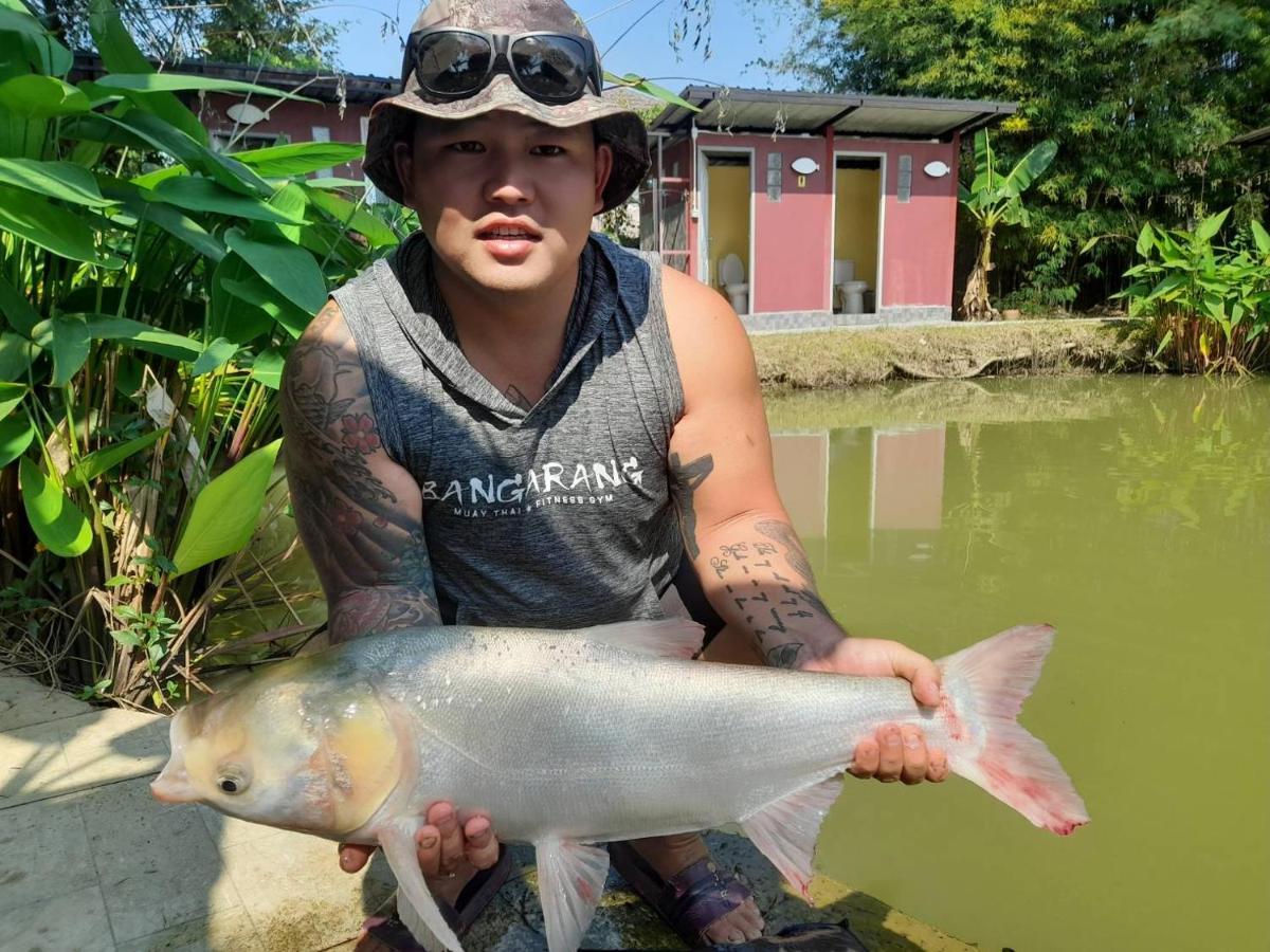 Llamados Fishing Lake San Kamphaeng Екстер'єр фото
